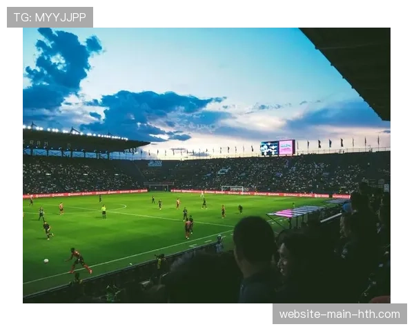 国际足联考察2026年世界杯西雅图主场馆建设情况