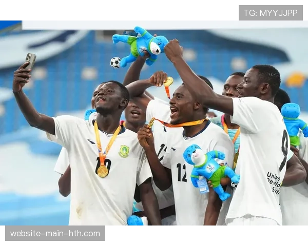 “足球回家”项目启动:德甲俱乐部联合开放青训营,纪念德国世界杯夺冠20周年